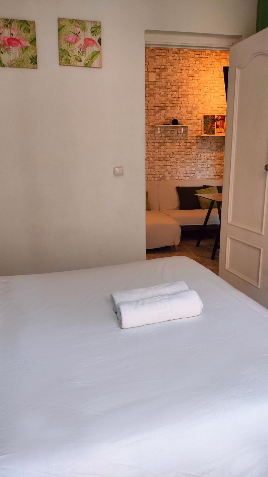 Apartamento En Sevilla Centro Con Vistas A La Plaza Alameda De Hercules - Hasta 7 Personas 외부 사진